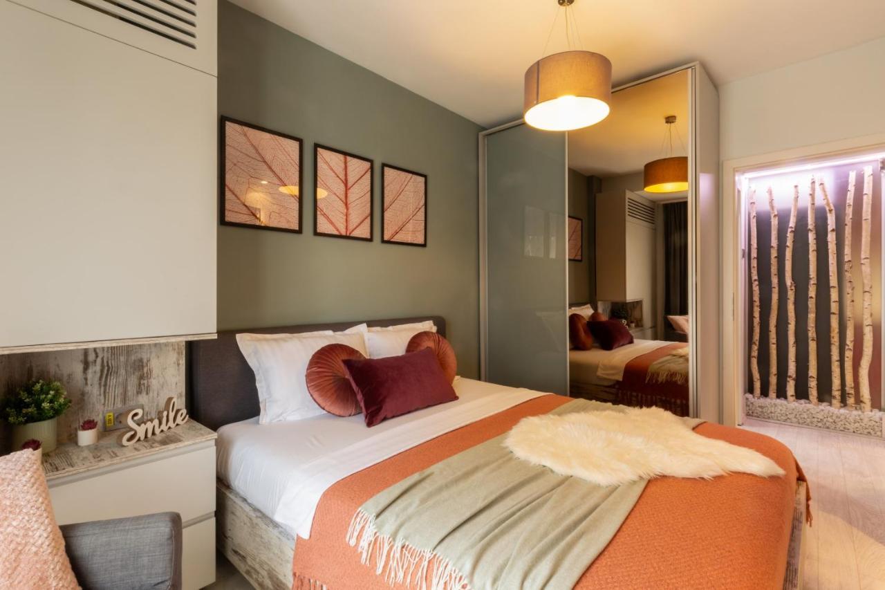 Modern 1Br Apt In The Old Town: The Perfect Choice Бухарест Екстер'єр фото