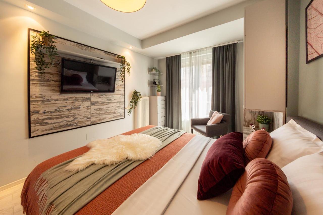Modern 1Br Apt In The Old Town: The Perfect Choice Бухарест Екстер'єр фото