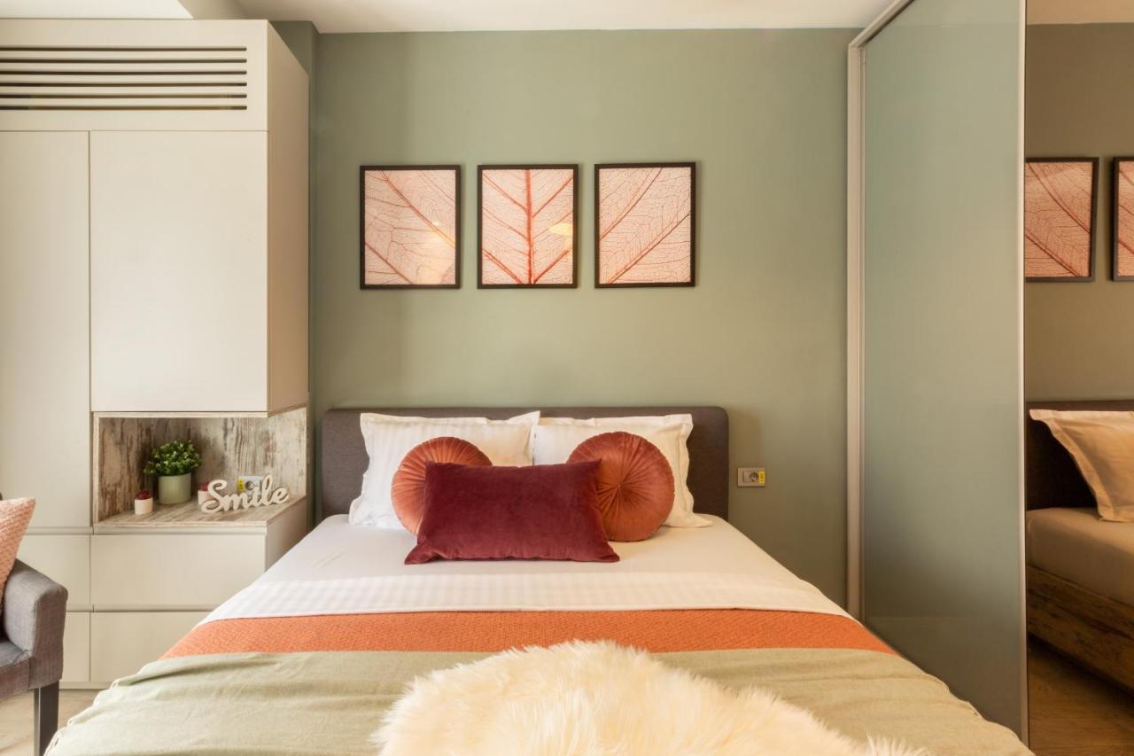 Modern 1Br Apt In The Old Town: The Perfect Choice Бухарест Екстер'єр фото
