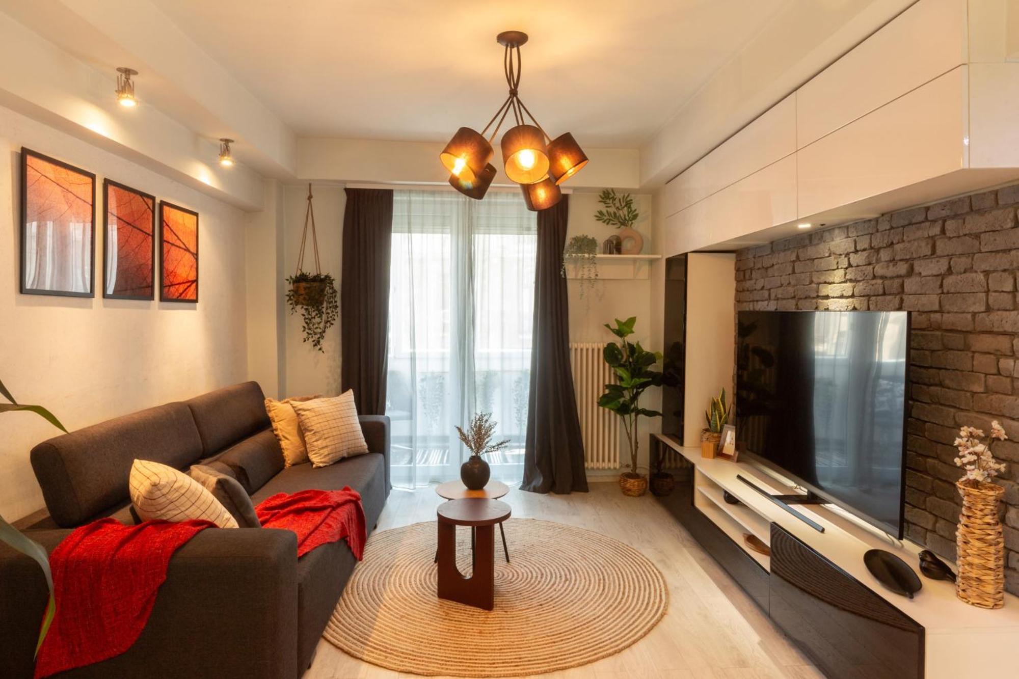 Modern 1Br Apt In The Old Town: The Perfect Choice Бухарест Екстер'єр фото